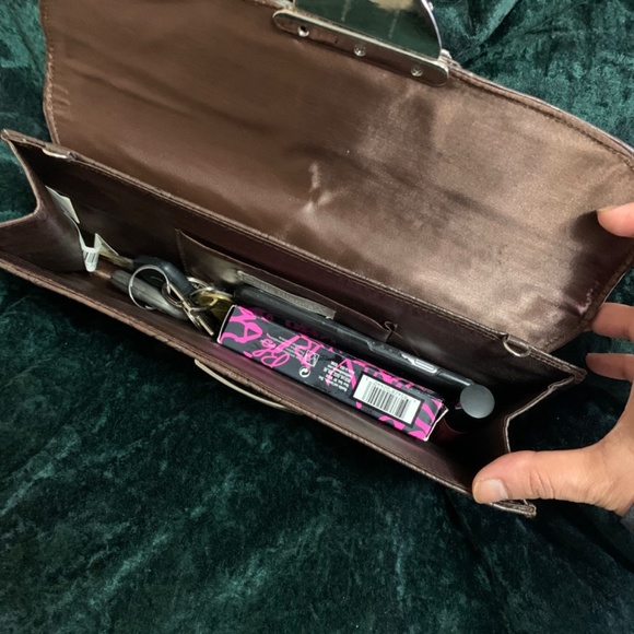 Brown Clutch - Picture 3 of 4